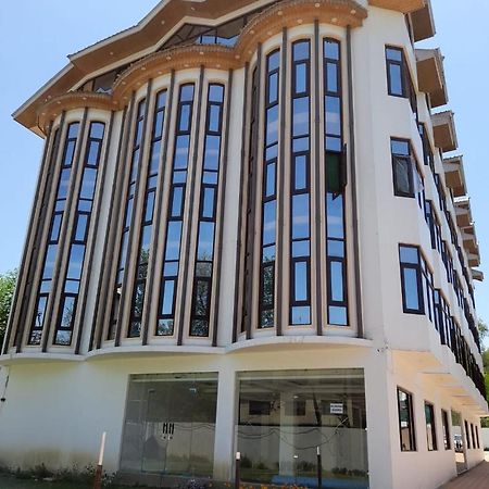 Hotel Zoon Dabb Srinagar Airport Kashmir Екстериор снимка