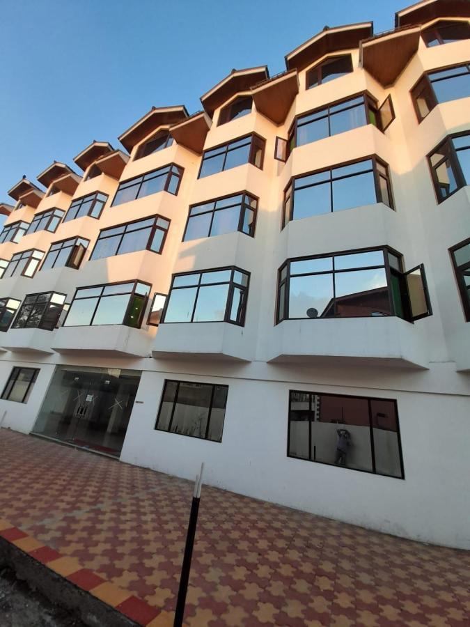 Hotel Zoon Dabb Srinagar Airport Kashmir Екстериор снимка