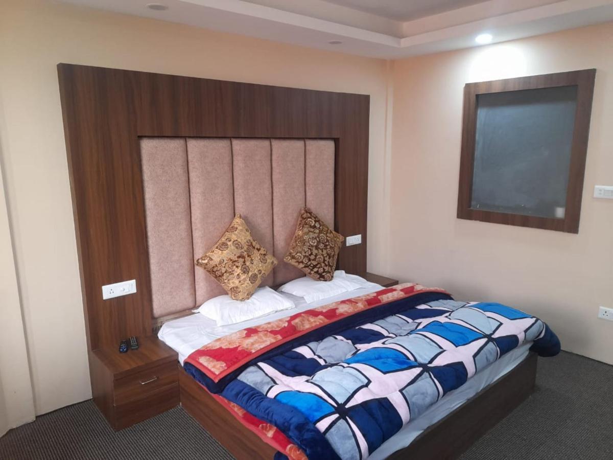 Hotel Zoon Dabb Srinagar Airport Kashmir Екстериор снимка