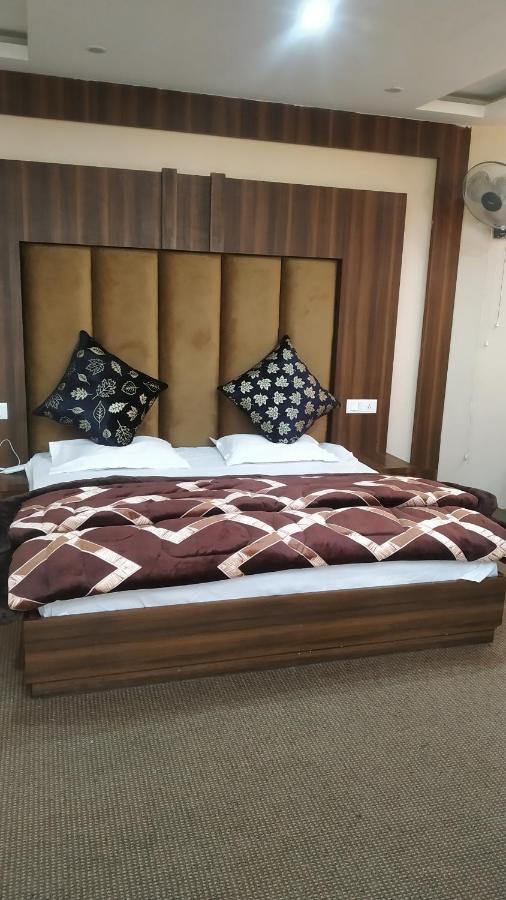Hotel Zoon Dabb Srinagar Airport Kashmir Екстериор снимка
