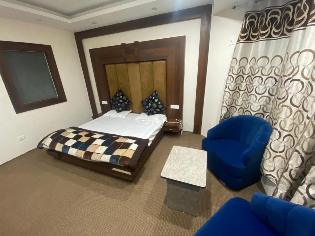 Hotel Zoon Dabb Srinagar Airport Kashmir Екстериор снимка