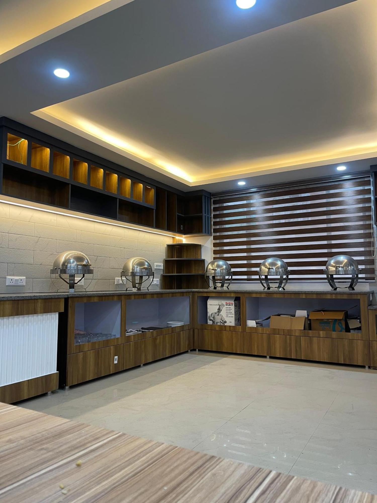 Hotel Zoon Dabb Srinagar Airport Kashmir Екстериор снимка