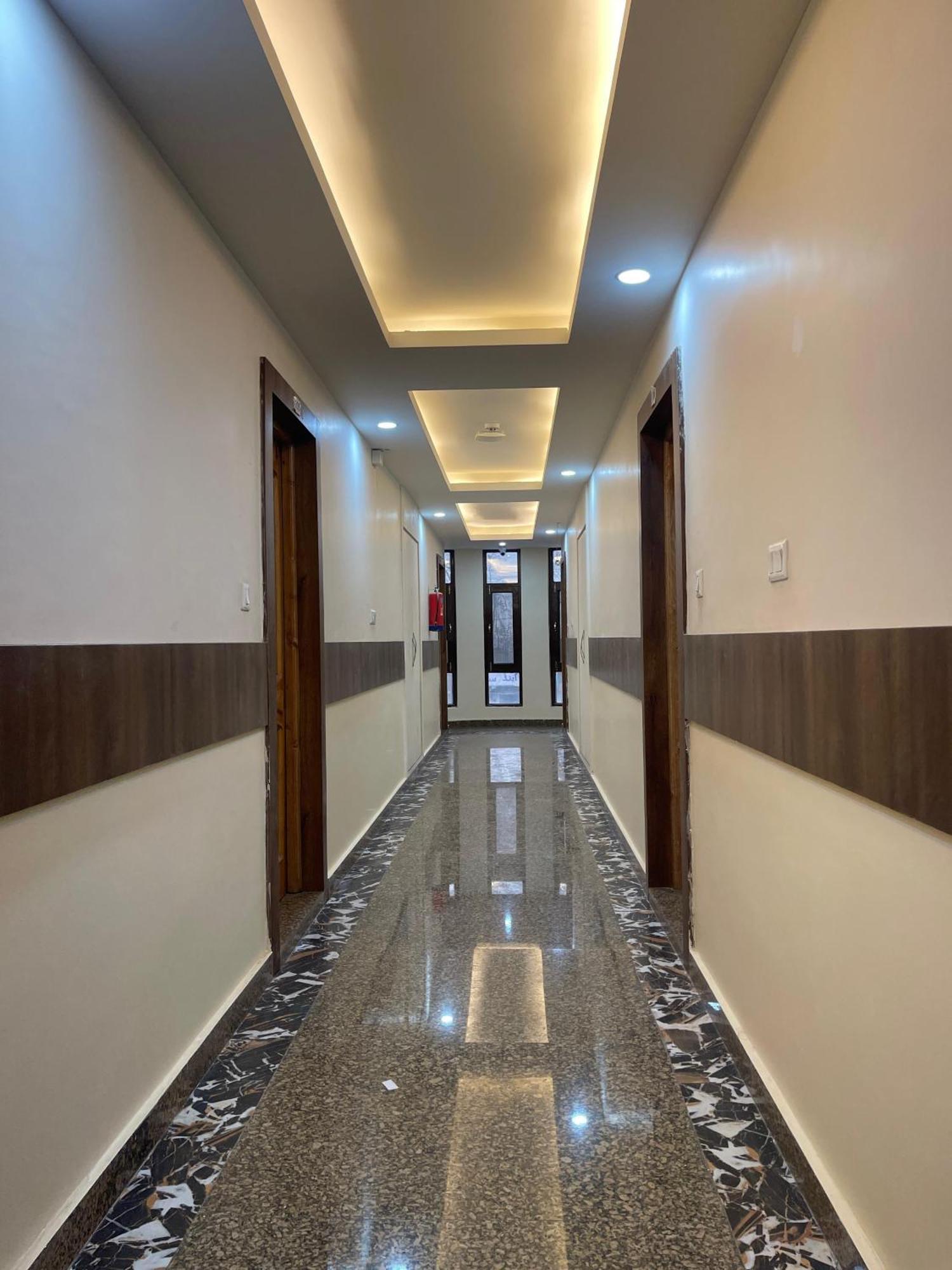 Hotel Zoon Dabb Srinagar Airport Kashmir Екстериор снимка