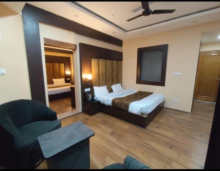 Hotel Zoon Dabb Srinagar Airport Kashmir Екстериор снимка